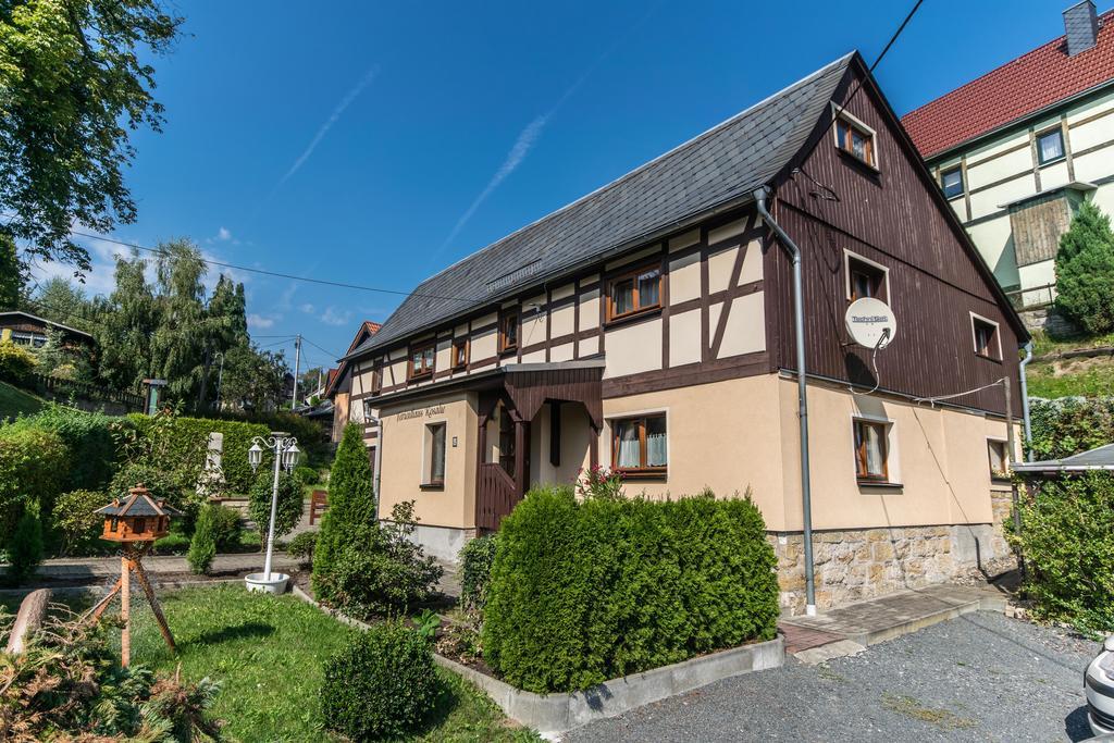Ferienhaus Rosalie Altendorf  Екстериор снимка