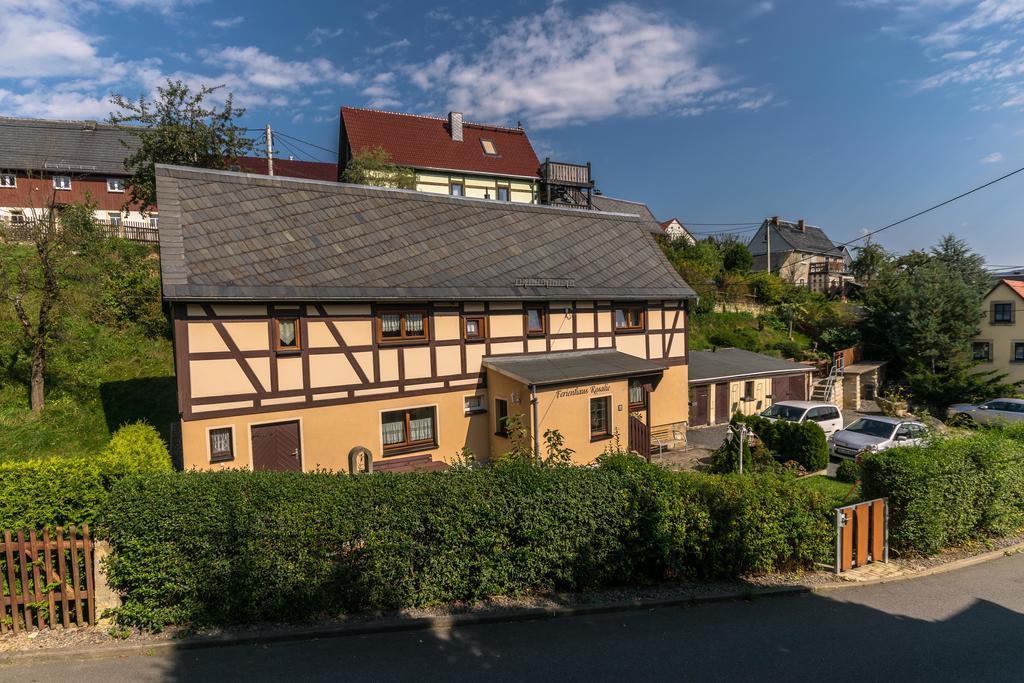 Ferienhaus Rosalie Altendorf  Екстериор снимка