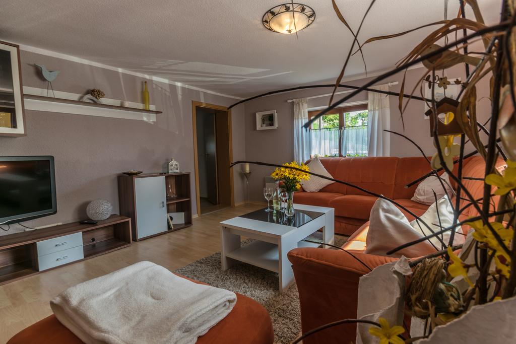 Ferienhaus Rosalie Altendorf  Екстериор снимка